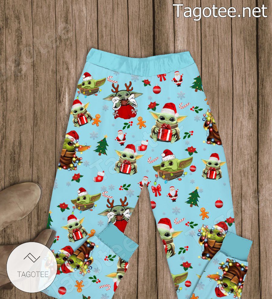 Baby Yoda Baby It's Cold Outside Pajamas Set a