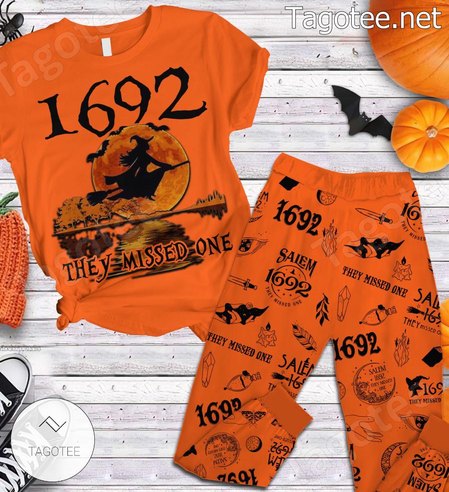 1692 They Missed One Witch Halloween Pajamas Set